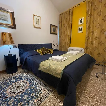 Biennale Charme Lägenhet *